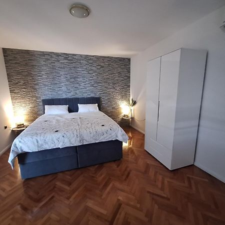 Apartment Little Princess Dora Senj  Bagian luar foto