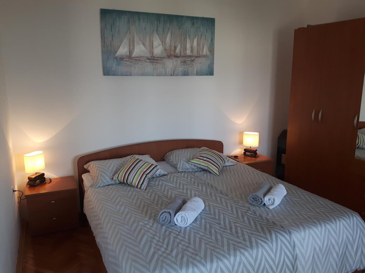 Apartment Little Princess Dora Senj  Bagian luar foto